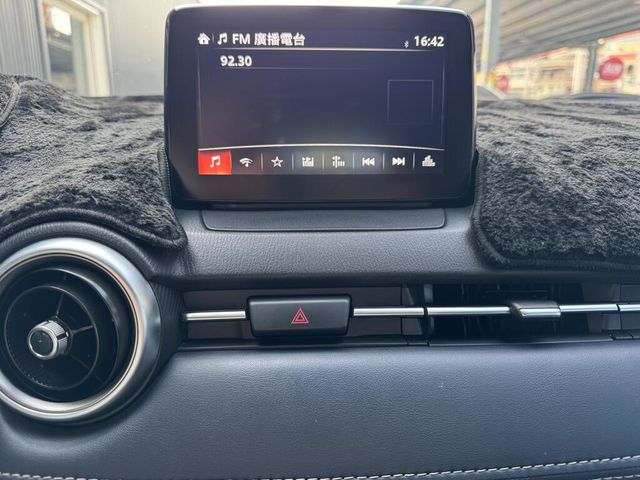 MAZDA馬自達 MAZDA 2  第12張相片