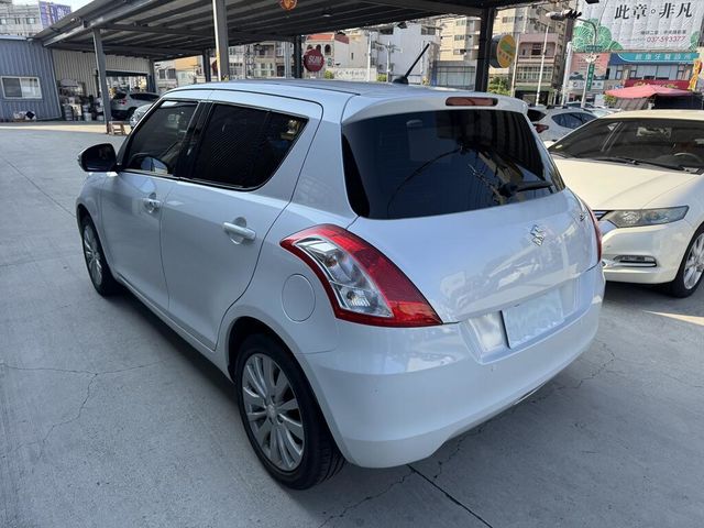 SUZUKI鈴木 SWIFT  第4張相片