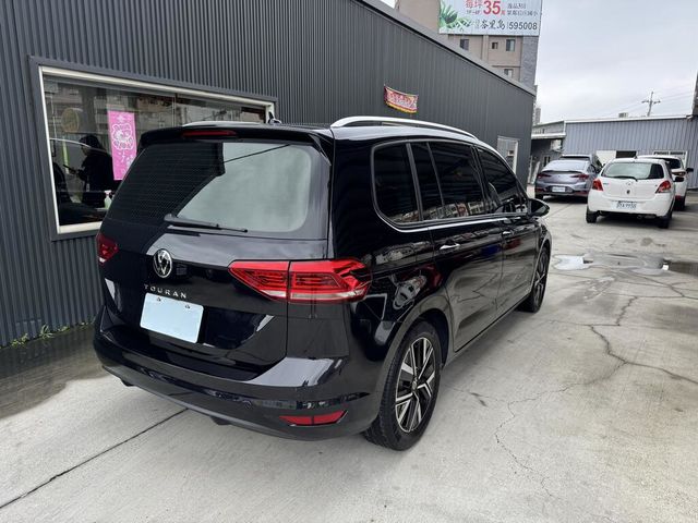 VOLKSWAGEN福斯 TOURAN  第2張相片