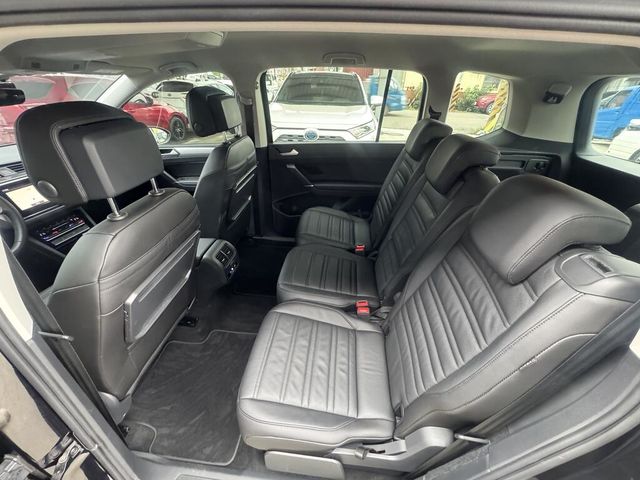 VOLKSWAGEN福斯 TOURAN  第9張相片
