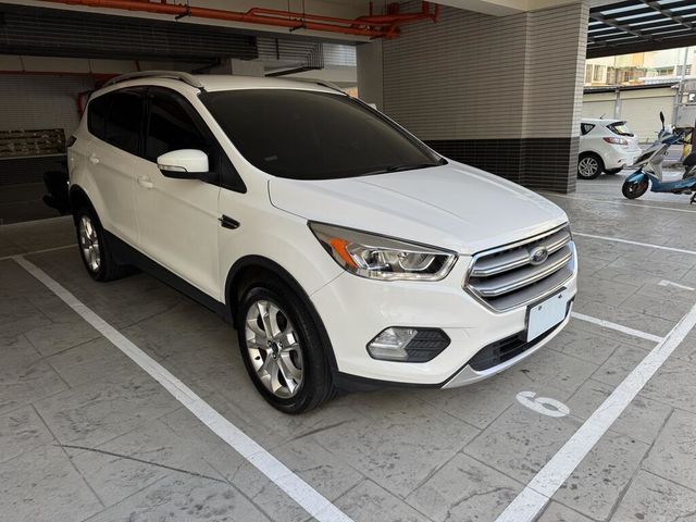 FORD福特 KUGA  第3張相片