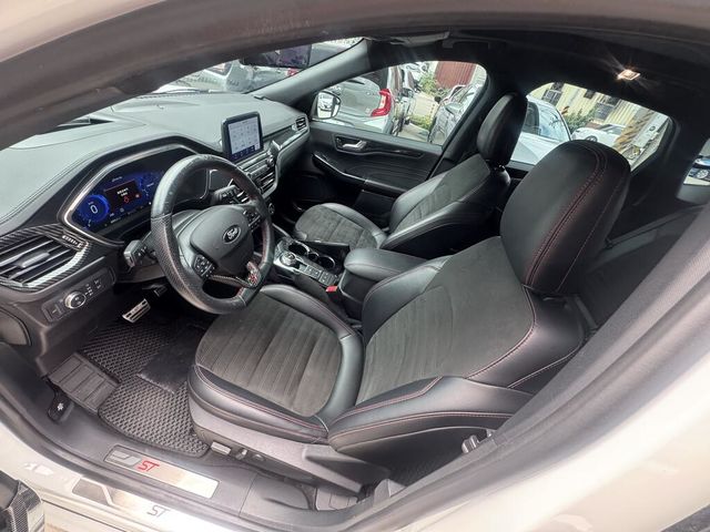 FORD福特 KUGA  第8張相片