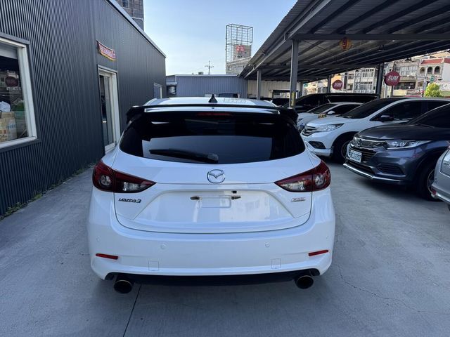 MAZDA馬自達 MAZDA 3  第6張相片