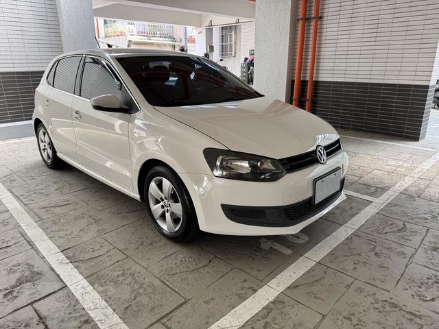 VOLKSWAGEN福斯 POLO  第3張相片