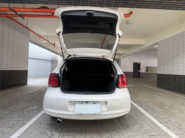 VOLKSWAGEN福斯 POLO  第7張相片