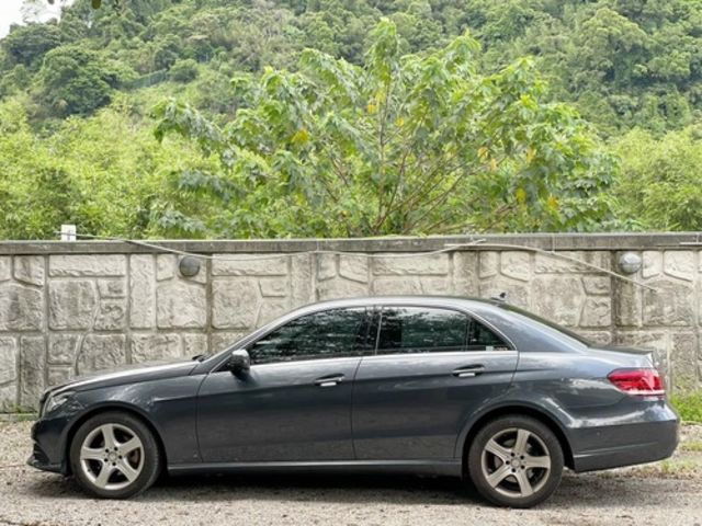 M-BENZ賓士 E200  第3張相片