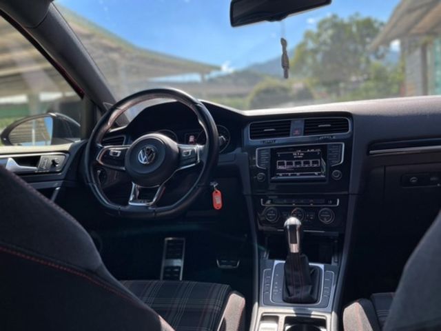 VOLKSWAGEN福斯 GOLF GTI  第7張相片