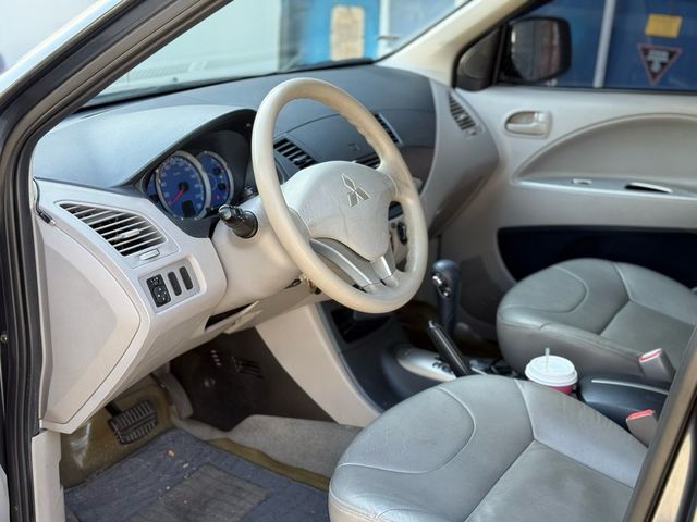 MITSUBISHI三菱 ZINGER  第5張相片