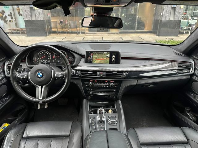 BMW寶馬 X6  第11張相片