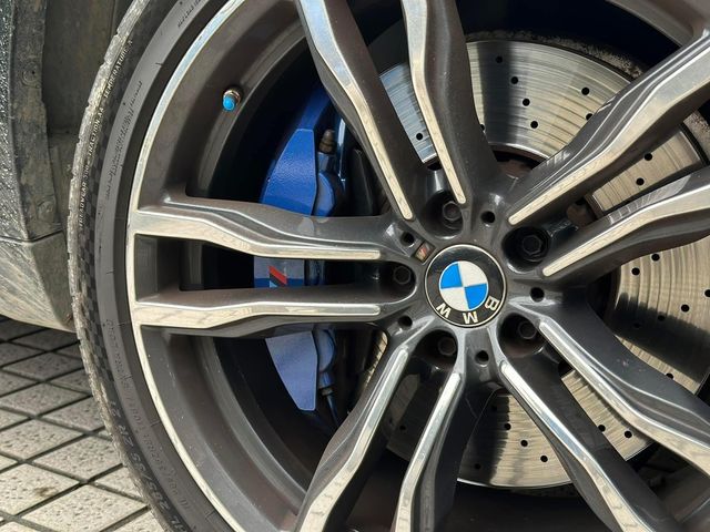 BMW寶馬 X6  第12張相片