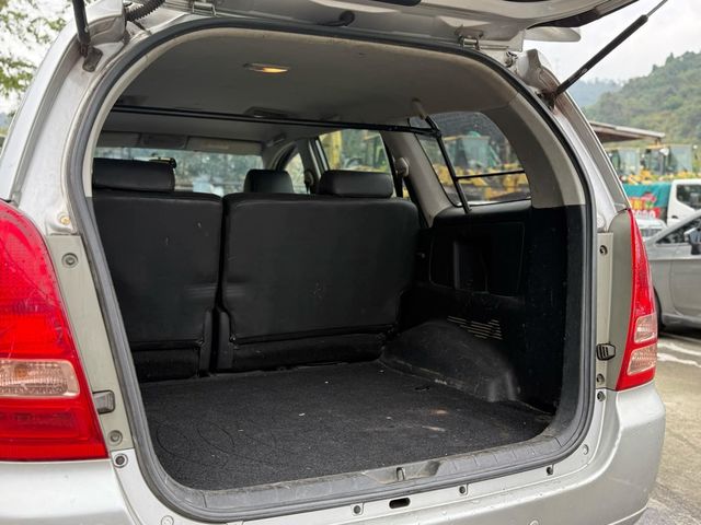 TOYOTA豐田 INNOVA  第9張相片
