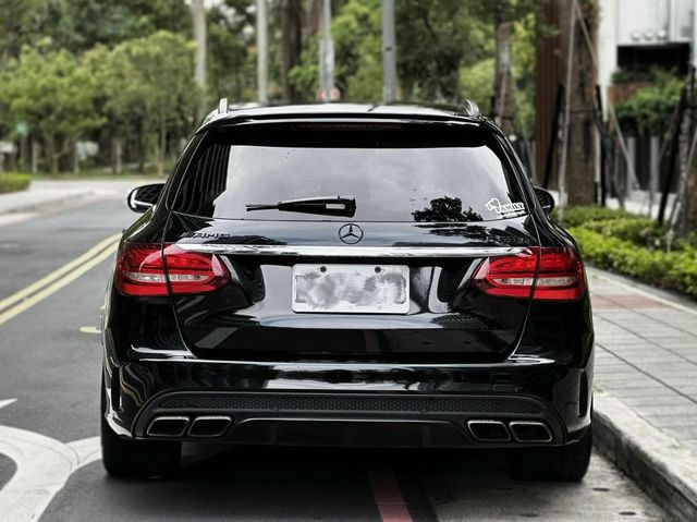 M-BENZ賓士 C63 S AMG  第6張相片