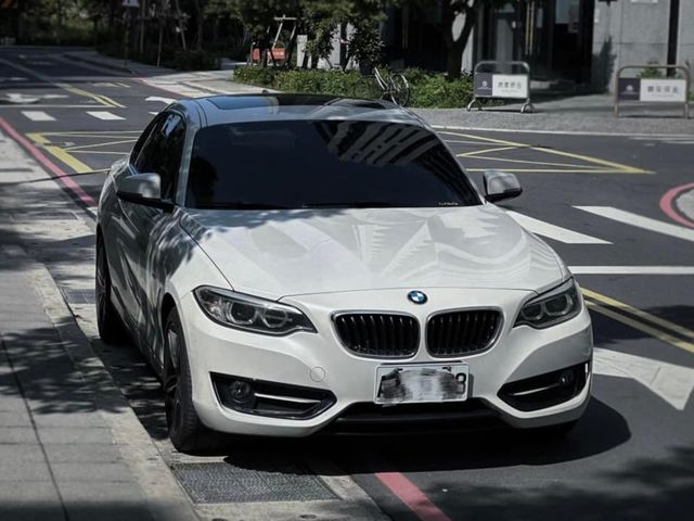 BMW寶馬 220I  第3張相片