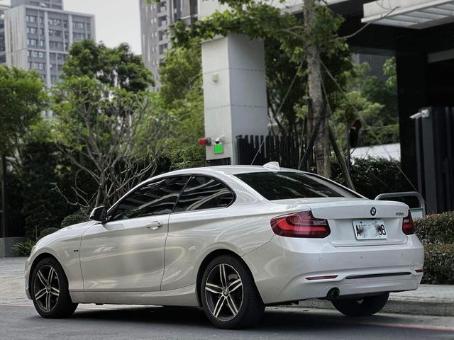 BMW寶馬 220I  第4張相片