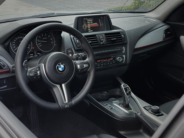 BMW寶馬 220I  第5張相片