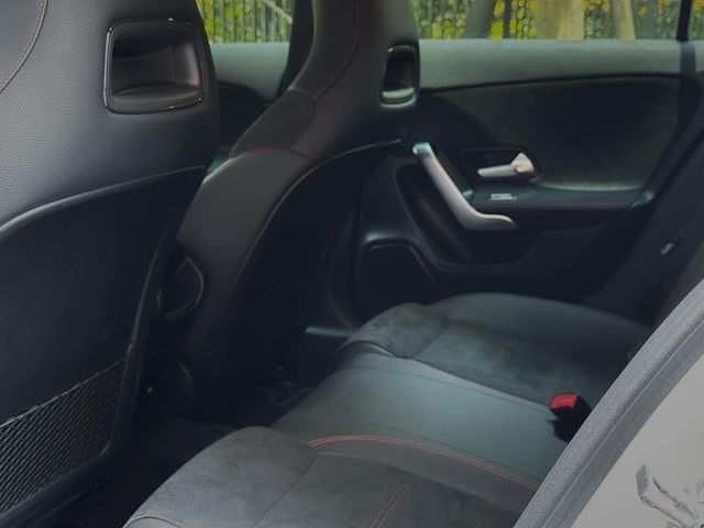 M-BENZ賓士 A180  第7張相片