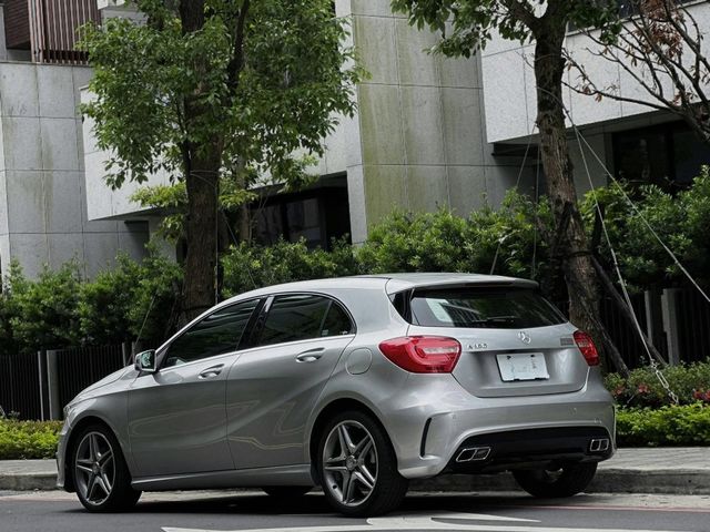 M-BENZ賓士 A180  第2張相片
