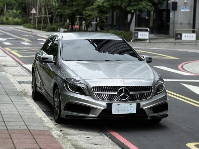 M-BENZ賓士 A180  第3張相片