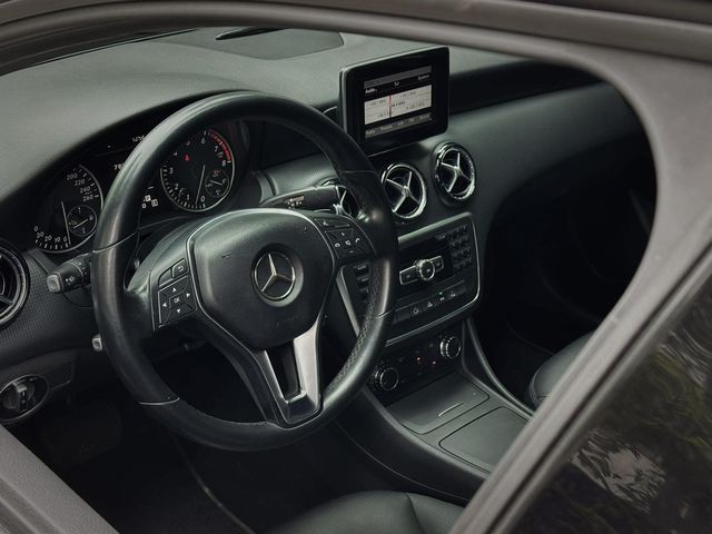 M-BENZ賓士 A180  第5張相片