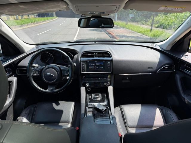 JAGUAR捷豹 F-PACE  第5張相片