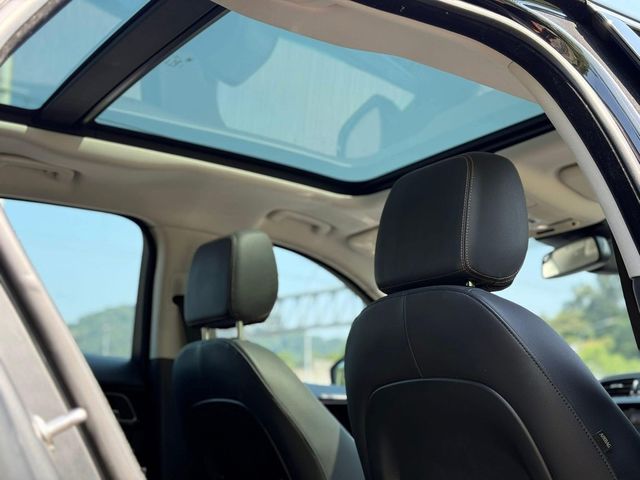 JAGUAR捷豹 F-PACE  第6張相片