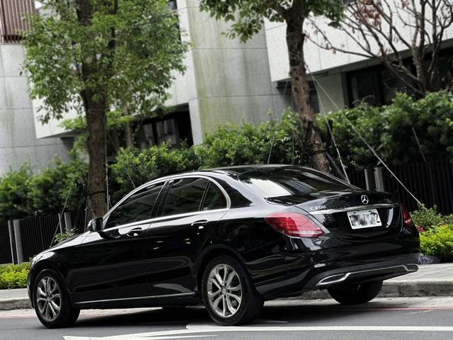 M-BENZ賓士 C200  第2張相片