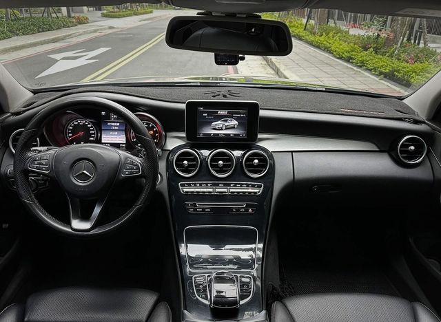 M-BENZ賓士 C200  第6張相片