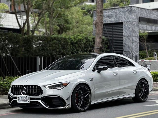 M-BENZ賓士 CLA45 AMG  第1張相片