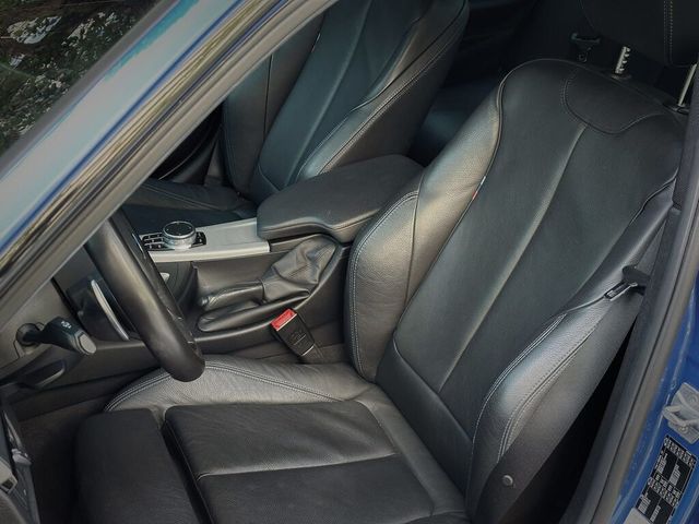 BMW寶馬 320I M SPORT  第7張相片