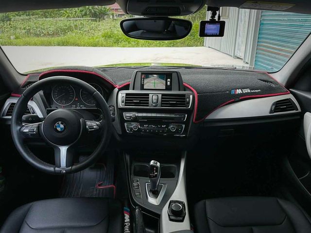 BMW寶馬 118I  第6張相片