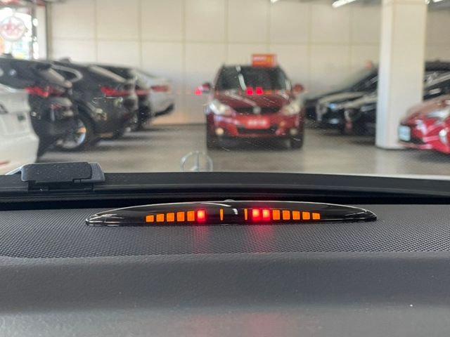 2014年式~里程保證 原廠鈑件 車況保證 認證車 可全貸 (北安店)  第9張相片