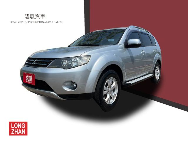 優質休旅車~車況極佳 里程保證 認證車 可全貸 (整備中需事先預約)  第1張相片