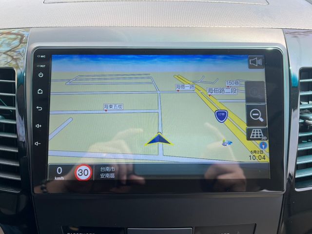 優質休旅車~車況極佳 里程保證 認證車 可全貸 (整備中需事先預約)  第12張相片