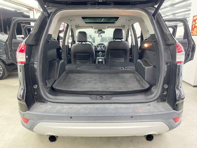 頂級天窗/電動尾門/抬頭顯示器 里程保證 車況保證 認證車 可全貸 (北安店)  第15張相片