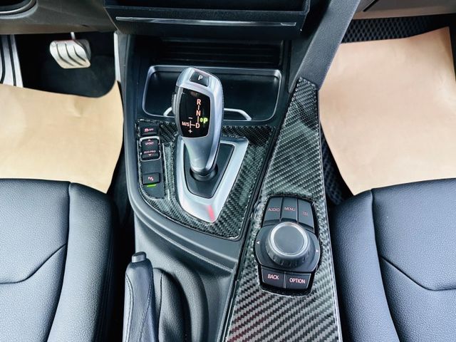 2016年式 ~配備~I-KEY/雙電動椅/倒車顯影/LED  認證車 可全貸 (北安店)  第12張相片