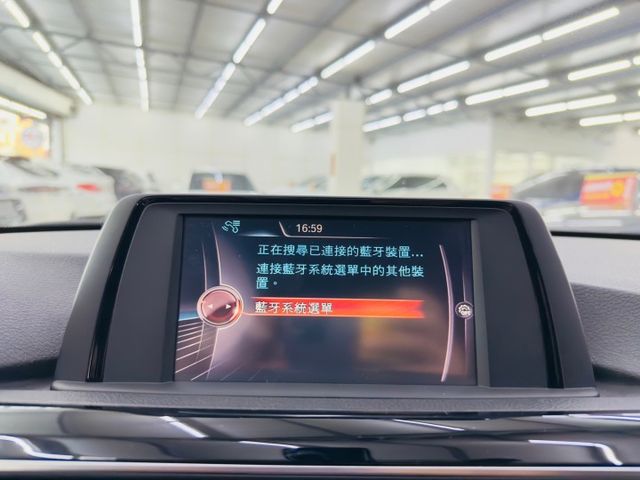 2016年式 ~配備~I-KEY/雙電動椅/倒車顯影/LED  認證車 可全貸 (北安店)  第13張相片