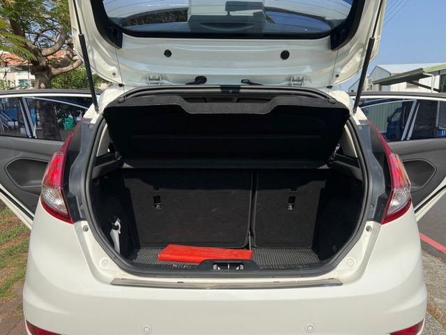 ECOBOOST運動型  I-KEY/摸門/倒車顯影/導航/防滑 可全貸 (北安店)  第17張相片