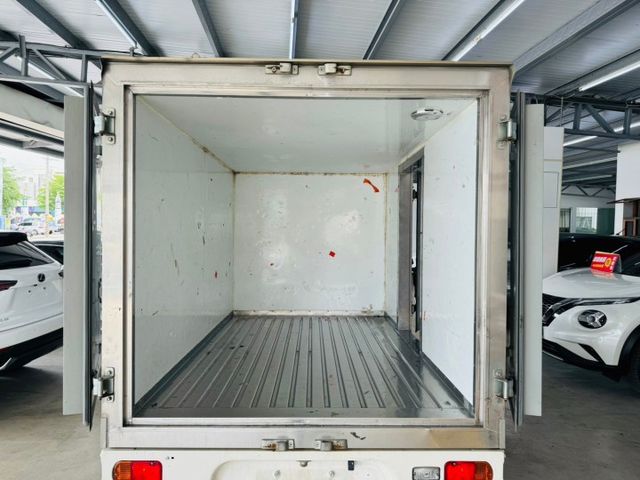 自排 賺錢車 實跑五萬多公里 認證車 可全貸 (北安店)  第8張相片