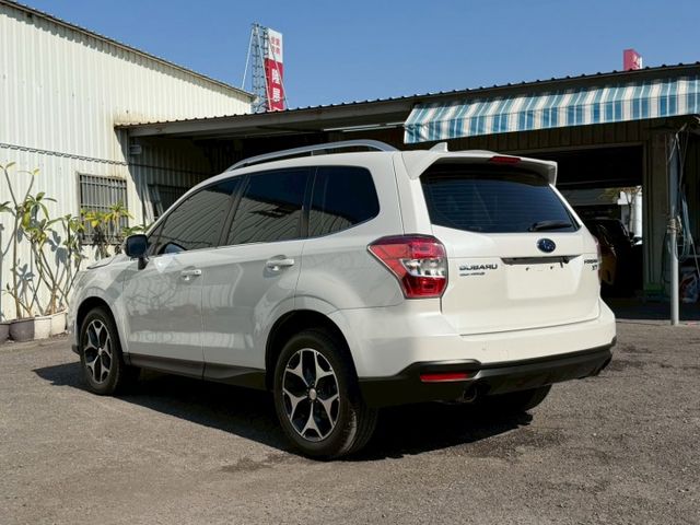 XT 原版件 配備~單電動座椅/雙電熱座椅/換檔撥片/抬頭顯示器/HID頭燈 可全貸 (北安店)  第20張相片