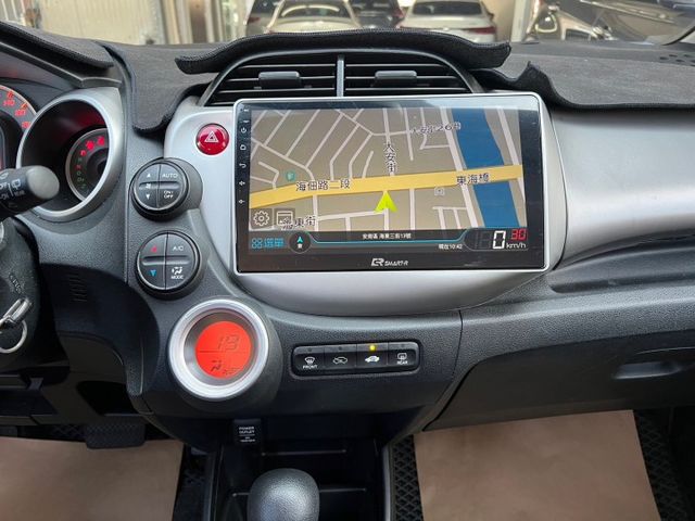 VTI 優質小車 車況漂亮 認證車 可全貸 (海佃店)  第10張相片