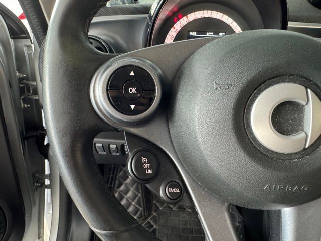 2018年式~原版件 實跑七萬多公里 有CARPLAY 認證車  第10張相片