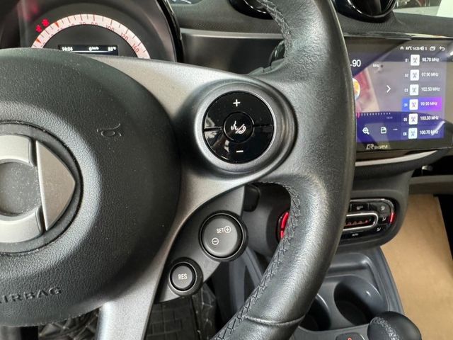 2018年式~原版件 實跑七萬多公里 有CARPLAY 認證車  第11張相片