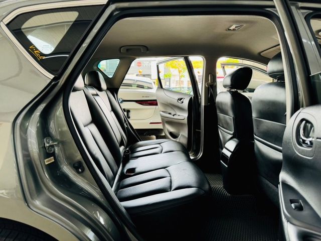 SL旗艦 配備~I-KEY/摸門/HUD/導航/倒車顯影 認證車 (海佃店)  第7張相片