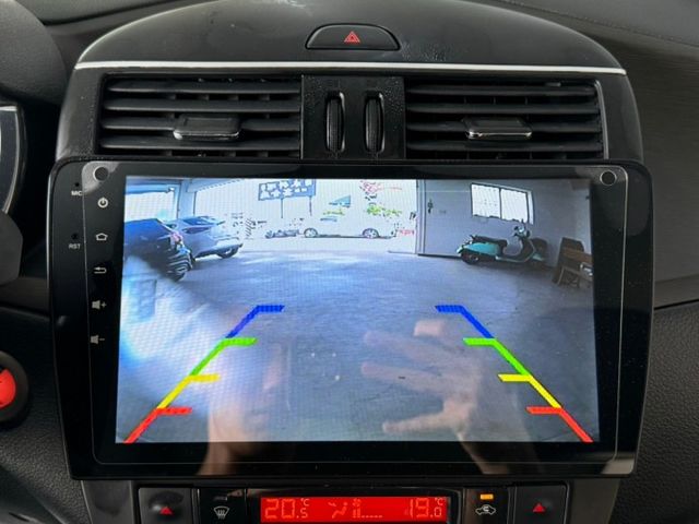 SL旗艦 配備~I-KEY/摸門/HUD/導航/倒車顯影 認證車 (海佃店)  第11張相片