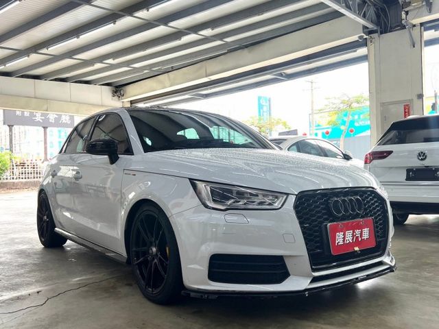 一手車  配備~HID/衛星導航/安卓機/倒車顯影/怠速熄火/CARPLAY  原鈑件 (海佃店)  第3張相片