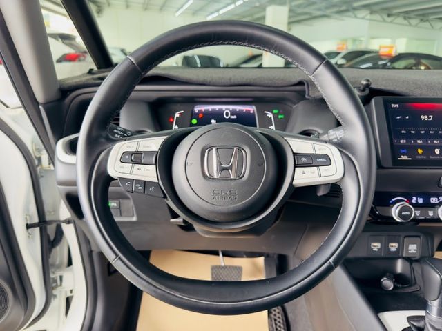 HOME汽油版 配備~定速/倒顯/I-KEY/摸門/CARPLAY/ACC/車道維持/換檔撥片/LED 原鈑件  第9張相片