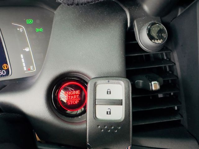 HOME汽油版 配備~定速/倒顯/I-KEY/摸門/CARPLAY/ACC/車道維持/換檔撥片/LED 原鈑件  第13張相片