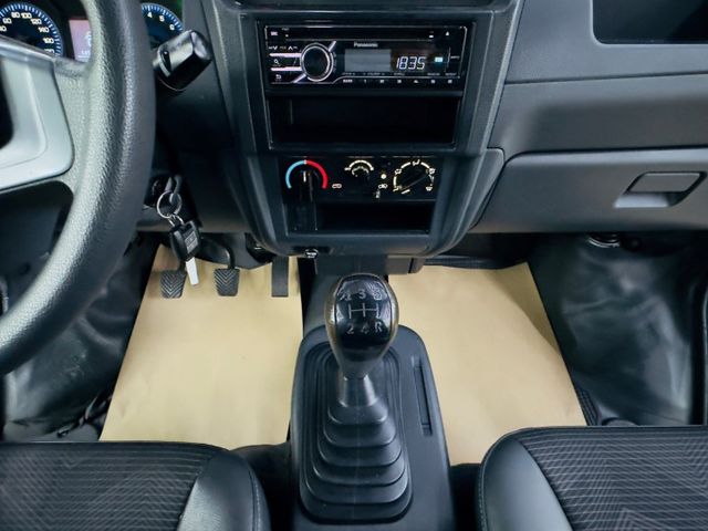 配備~防滑/ABS/高低可調大燈  原鈑件 賺錢車 里程保證 車況認證 可全貸 (海佃店)  第6張相片
