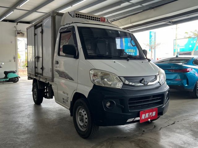 全車原鈑件 冷凍廂式 賺錢好幫手 可全貸 (北安店)  第3張相片
