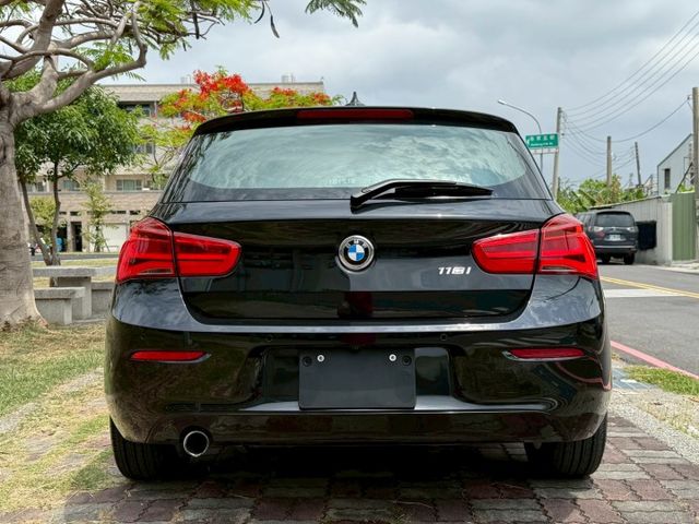 運動版 原版件 雙電動座椅/定速/倒車顯影/I-KEY/怠速熄火/車道偏離/防追撞/單記憶座椅 (海佃店)  第19張相片